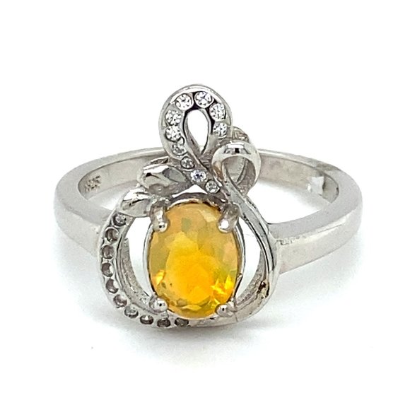 Welo Opal .65ct Platinum Finish Solid Silver Ring - Picture 1 of 7